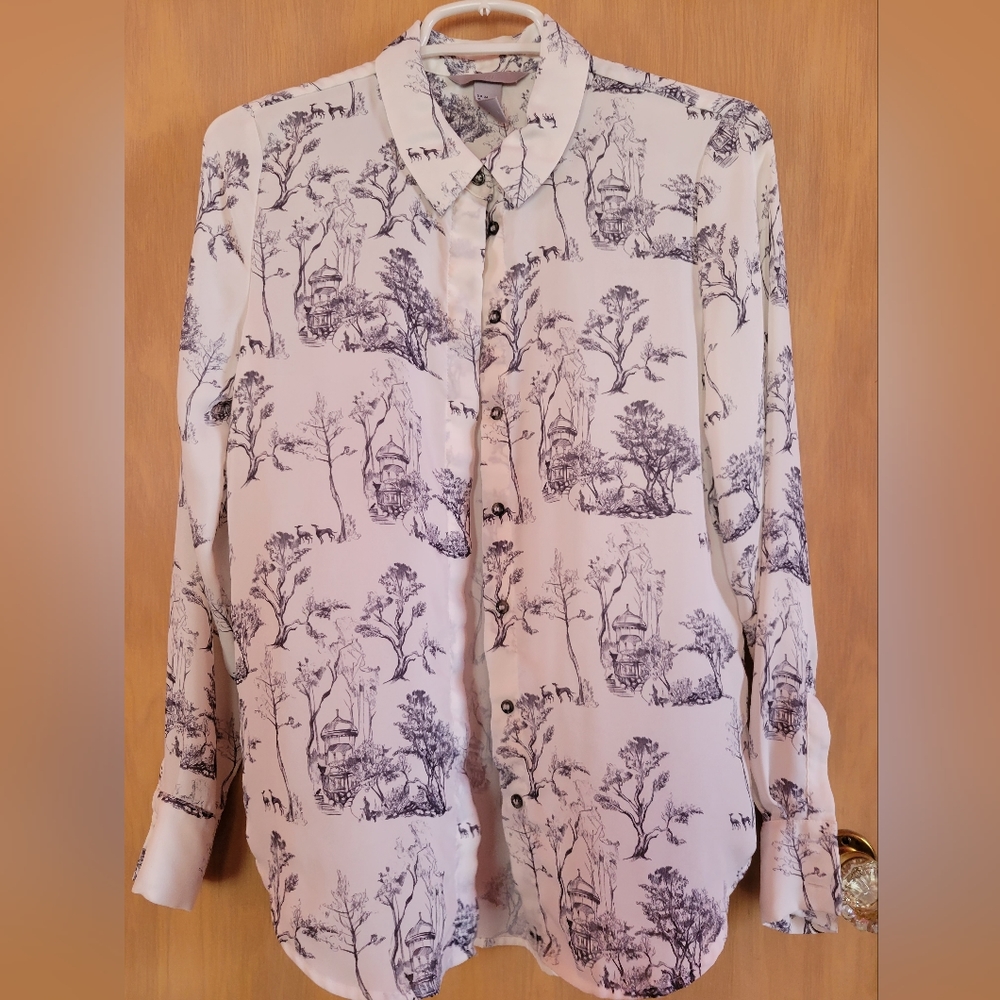 H&M button up shirt